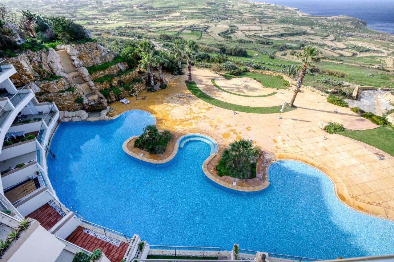 Apartment With Pool-Hosted By Sweetstay Zebbug  Exterior foto